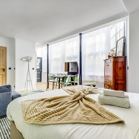 Le Jardin D'hiver - Superbe Et Lumineux Parijs